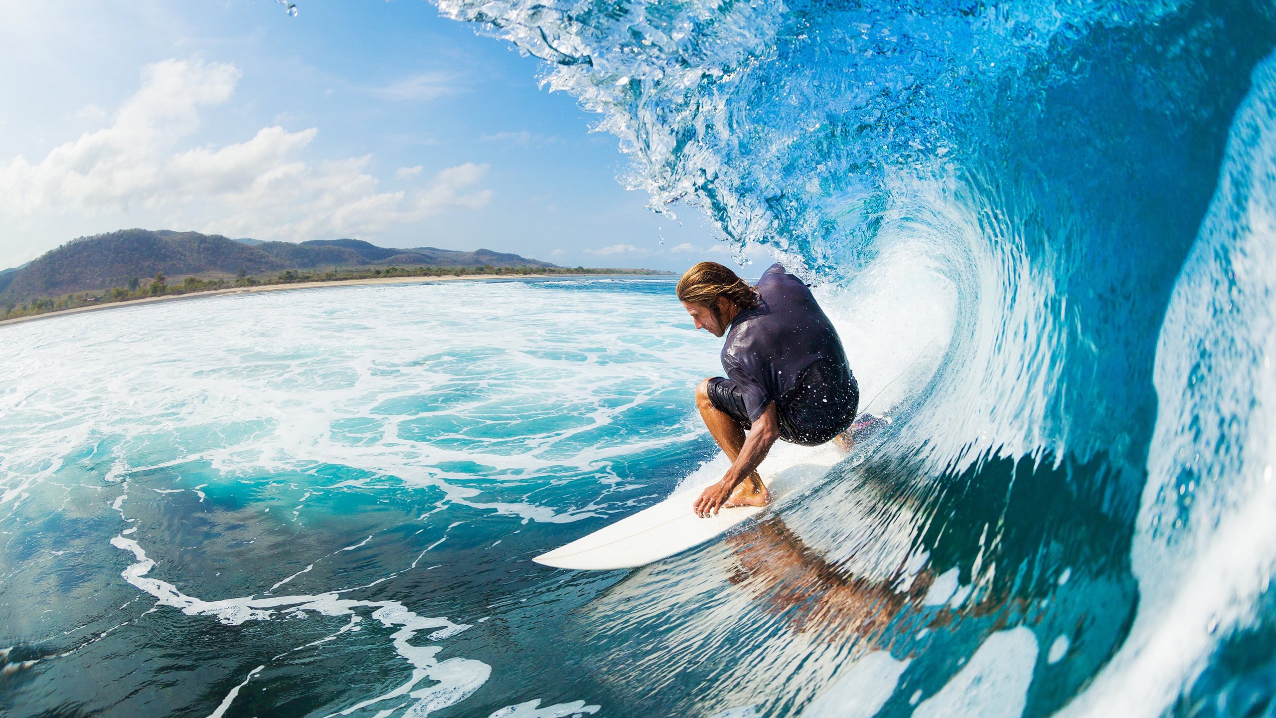 九游游戏在线玩-中学篮球注重团队合作精神塑造运动品格，篮球的合作精神